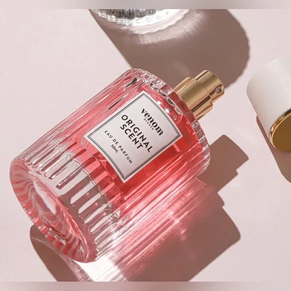 Venom Purfume - Picture 2 of 6